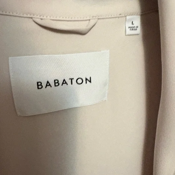 Babaton Cream Women's Robe - Picture 9 of 10